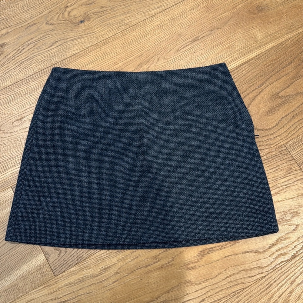 Theory mini skirt